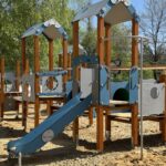 Nova Dębina plac zabaw dla dzieci
